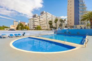 Basen w obiekcie Apartamentos Hipocampos Unitursa lub w pobliżu