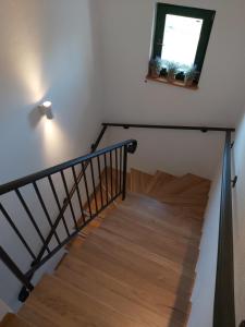 Posteľ alebo postele v izbe v ubytovaní Villa Stone Pearl with heated swimming pool