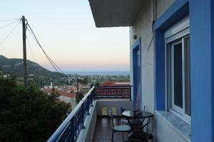 Gallery image of Rafaela's Apartment in Samos