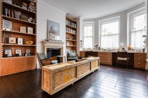 Hereford Road IV by onefinestay