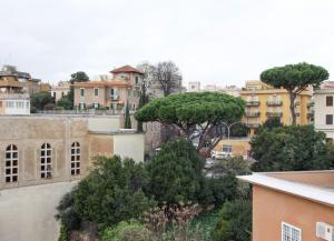 The building in which Az apartmant is located