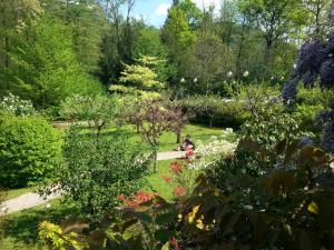 Um jardim em Molino Del Torchio