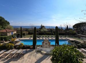 Gallery image of Bastidon à Gordes avec piscine in Gordes