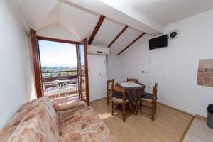 Fotografia z galérie ubytovania Apartments in Crikvenica 31165 v destinácii Crikvenica