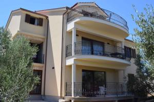 Galeriebild der Unterkunft Apartment in Porat Insel Krk 36065 in Porat