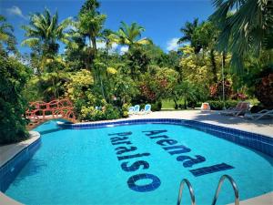 Bazén v ubytování Arenal Paraiso Resort Spa & Thermo Mineral Hot Springs nebo v jeho okolí