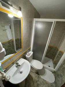A bathroom at H Arkanta