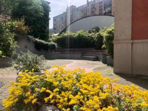 Imagine din galeria proprietății NEW GENERATION HOSTEL Navigli Milano în Milano +28 fotografii