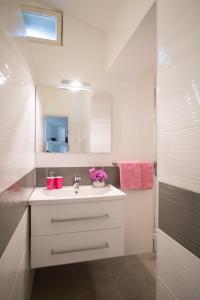 A bathroom at Apartments Ana