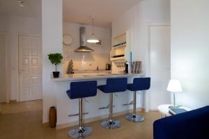 Kuchyňa alebo kuchynka v ubytovaní Los Angeles 3 Bed Apartment with Pool