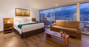 Postel nebo postele na pokoji v ubytování ZEN Hotel