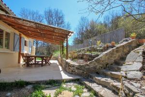 Φυσικό τοπίο κοντά σε αυτή η παραθεριστική κατοικία