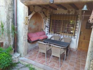 Patio alebo iná vonkajšia časť ubytovania A la Sombra de la Torre