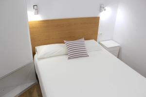 Katil atau katil-katil dalam bilik di CENTRAL NEAR SEA - by SanSebastianApartments·es
