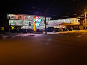 Gallery image of Pink Champagne Motel in Wildwood +49 photos
