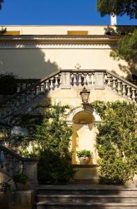 Budova, v ktorej sa ubytovanie bed & breakfast nachádza
