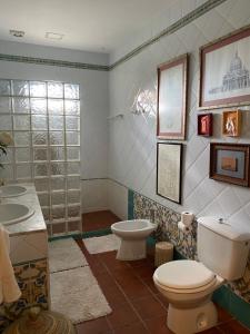 Kúpeľňa v ubytovaní Casa de Campo con Piscina en Sevilla en los Palacios y Villafranca