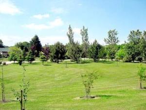 Golf facilities at the vacation home or nearby 