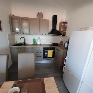 Kuchyň nebo kuchyňský kout v ubytování Bollwegs Ferienwohnungen