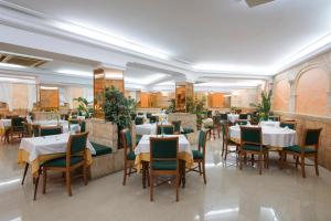 Restaurace v ubytování Hotel Venecia Paguera