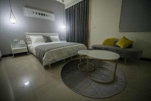 Giường trong phòng chung tại 漫時光 旅空間 ManLu INN