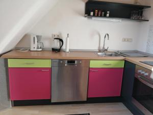 Küche/Küchenzeile in der Unterkunft Ferienwohnung mit Charme und Blick auf Dinkelsbühl