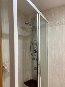 Phòng tắm tại Apartaments Montaña