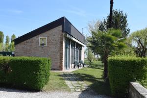 The building in which a vidéki vendégházakat is located