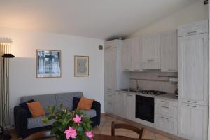 A kitchen or kitchenette at Agriturismo Villa Selvatico