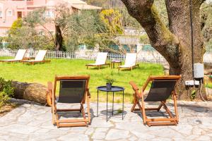 Zahrada ubytování Spyrelia Villa with Private Pool & Outdoor Hot Tub