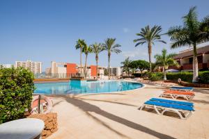Bazén v ubytování GO2TENERIFE Apart'Tera Solarium, Terraces, Swimming pools & Parking nebo v jeho okolí