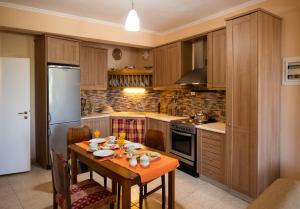 Gallery image of Almondtree House Exanthia - Private Parking in Exanthia +46 photos