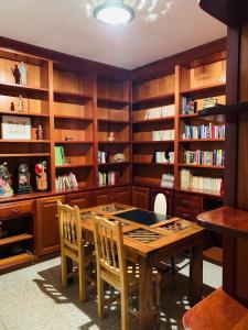 The library in A villát