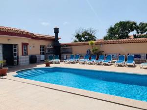 The swimming pool at or close to Vivienda Vacacional FLORATERE
