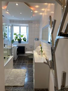 Fotografie z fotogalerie ubytování 3 Zimmer Ferienwohnung Waitzingers v destinaci Landsberg am Lech + 4 fotografie