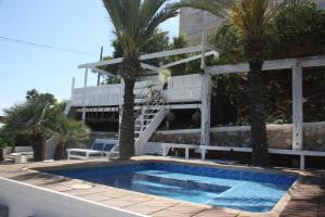 Bazén v ubytování The One-SweethomeRooms Cabo de Palos nebo v jeho okolí