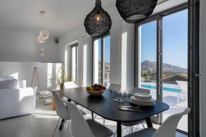 La pileta dentro o cerca de Agathee Cactus villa