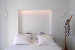 Una cama o camas en una habitación de Agathee Cactus villa