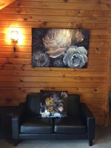 Posezení v ubytování Alpine Lodge Motel