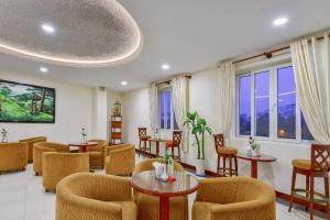 TV a/nebo společenská místnost v ubytování Khách sạn Park Hotel Dalat