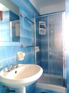 Bilik mandi di Boatapartment