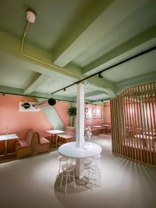 Area soggiorno di Pink Flamingo Boutique Hostel