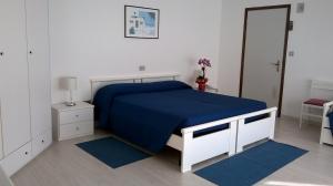 Postel nebo postele na pokoji v ubytování Hotel King + 29 fotografií