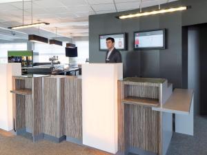 TV o dispositivi per l'intrattenimento presso ibis Luxembourg Sud