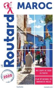una portada de revista con una foto de una ciudad en Riad La Porte du Bouregreg, en Sale