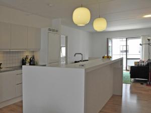ApartmentInCopenhagen Apartment 417にあるキッチンまたは簡易キッチン