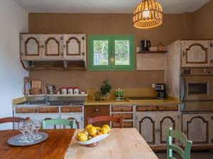 Η κουζίνα ή μικρή κουζίνα στο Holiday Home Oasi Colorata by Interhome