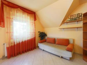Χώρος καθιστικού στο Apartment Catalpa by Interhome +6 φωτογραφίες