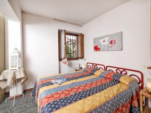 Postel nebo postele na pokoji v ubytování Apartment Torretta 1 by Interhome
