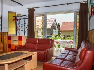 A seating area at Holiday Home Pino by Interhome